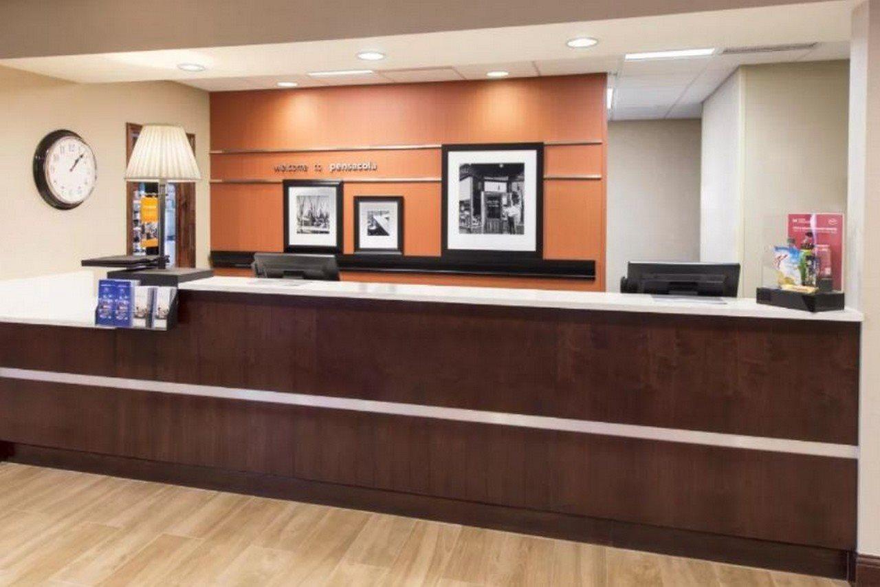 Hampton Inn & Suites Pensacola I-10 N At University Town Plaza Buitenkant foto