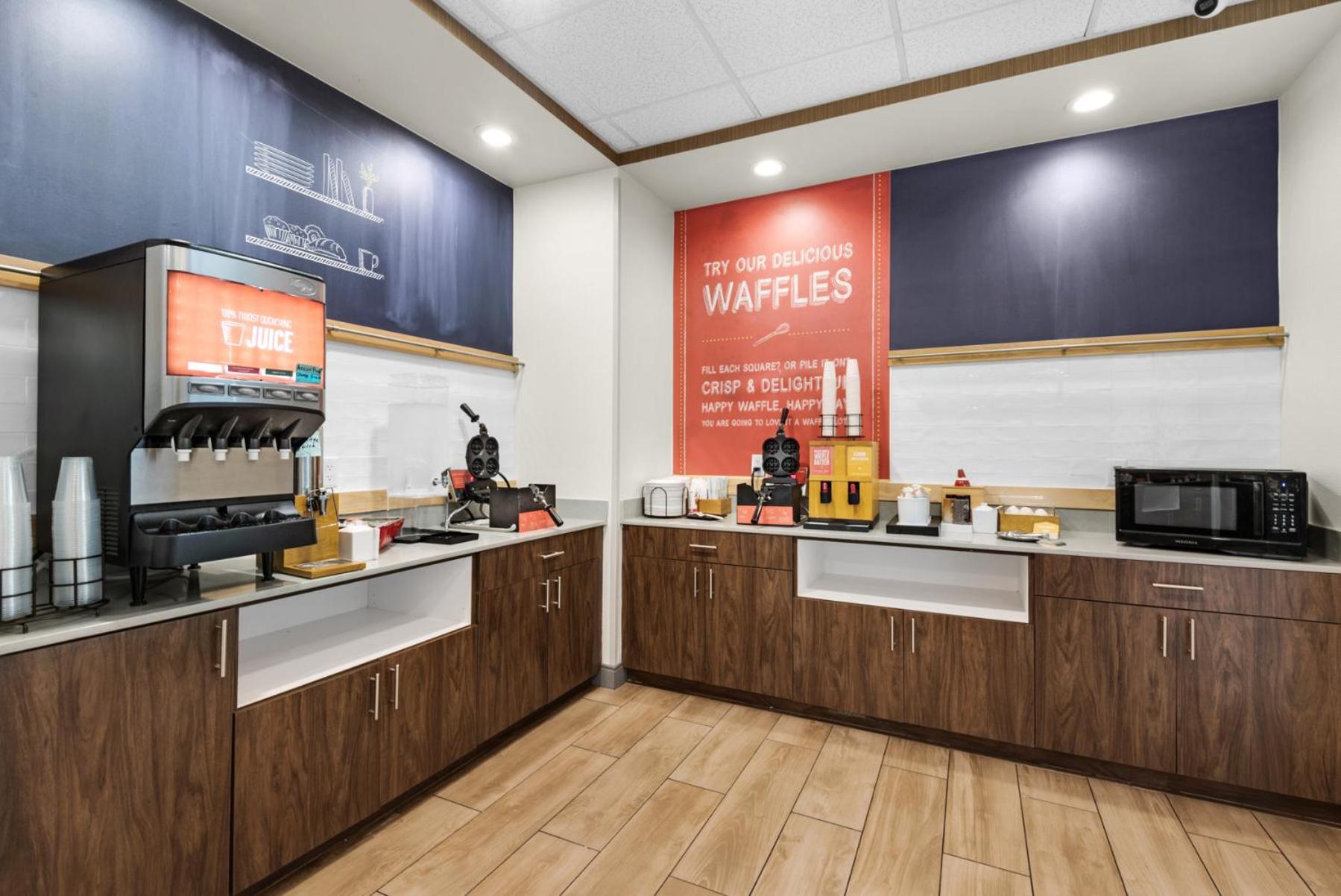 Hampton Inn & Suites Pensacola I-10 N At University Town Plaza Buitenkant foto