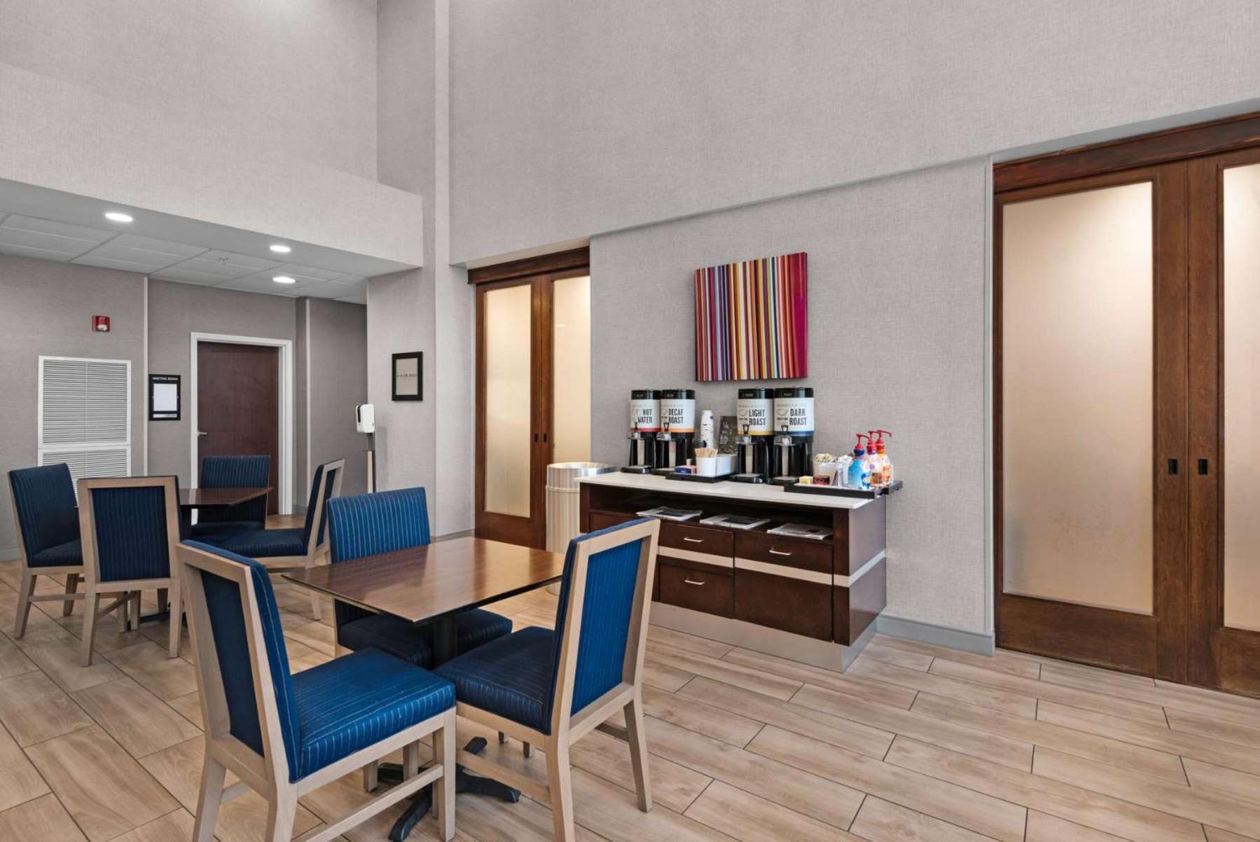 Hampton Inn & Suites Pensacola I-10 N At University Town Plaza Buitenkant foto