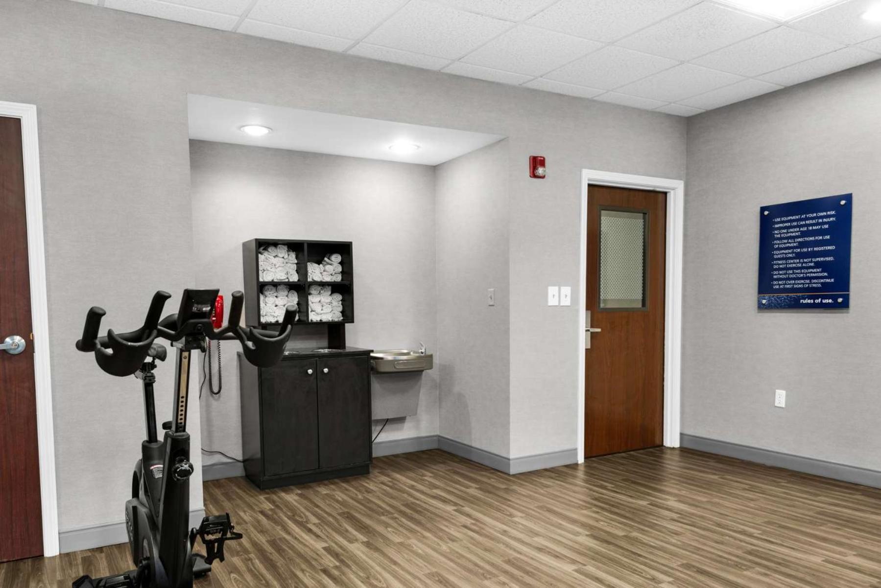 Hampton Inn & Suites Pensacola I-10 N At University Town Plaza Buitenkant foto