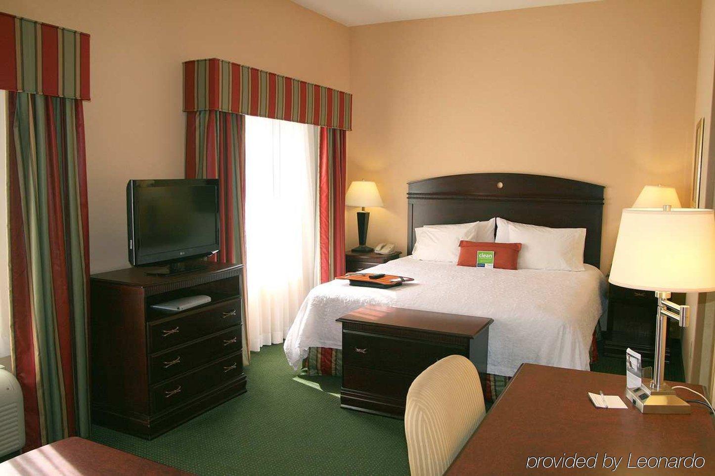 Hampton Inn & Suites Pensacola I-10 N At University Town Plaza Kamer foto
