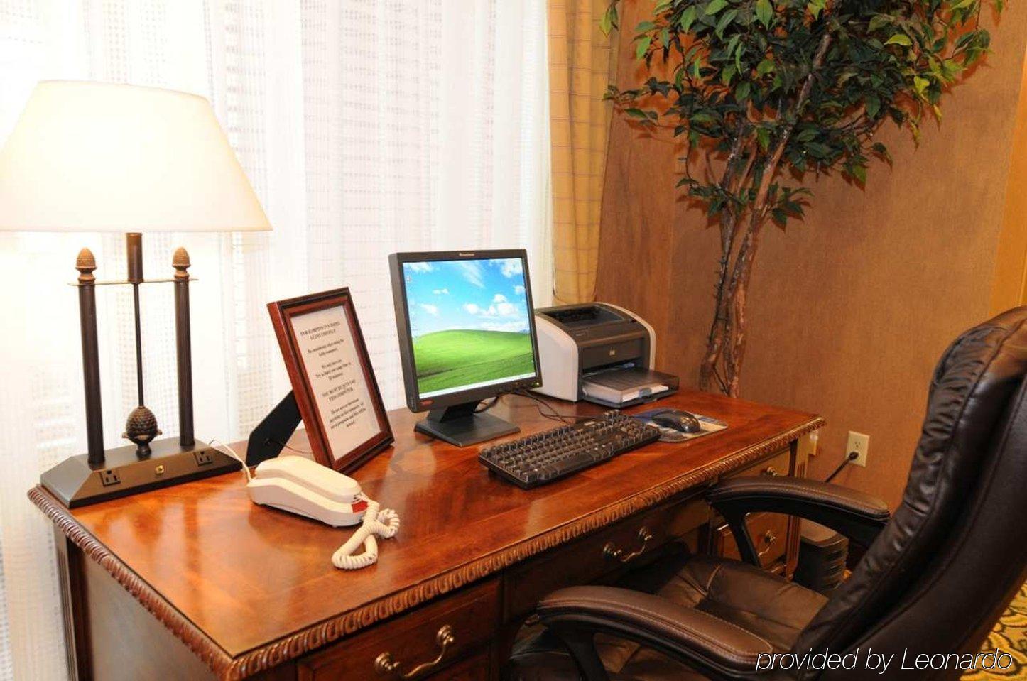 Hampton Inn & Suites Pensacola I-10 N At University Town Plaza Buitenkant foto